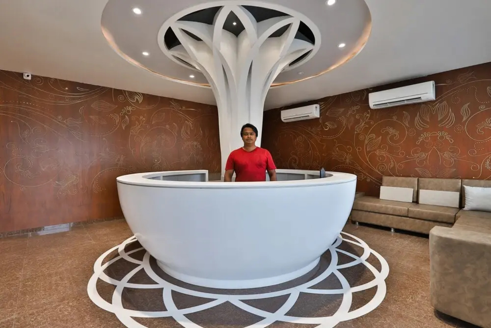 OYO 30559 Center Point