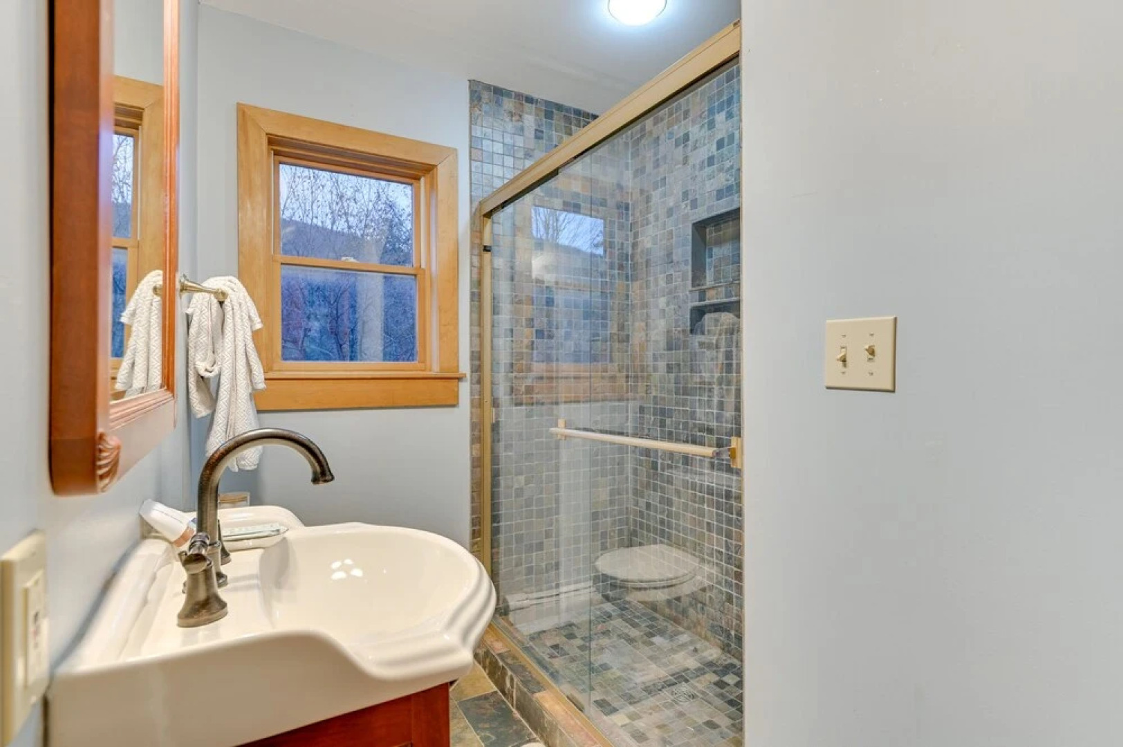 Slope Views: Luxe Windham Retreat w/ Hot Tub!