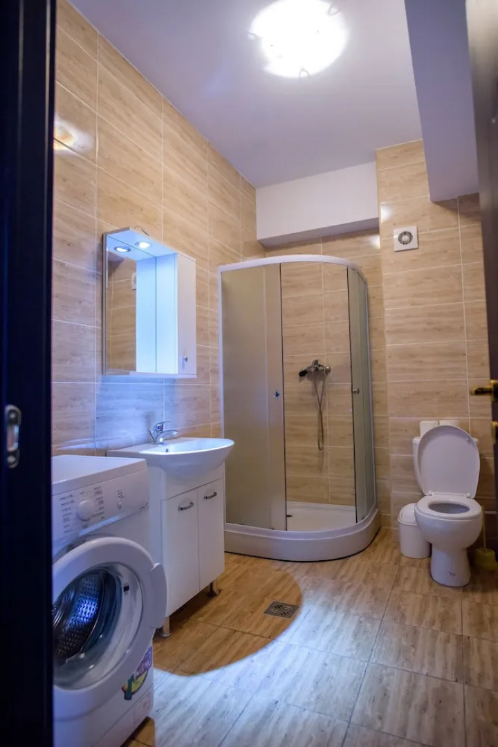 Summerland Apartment