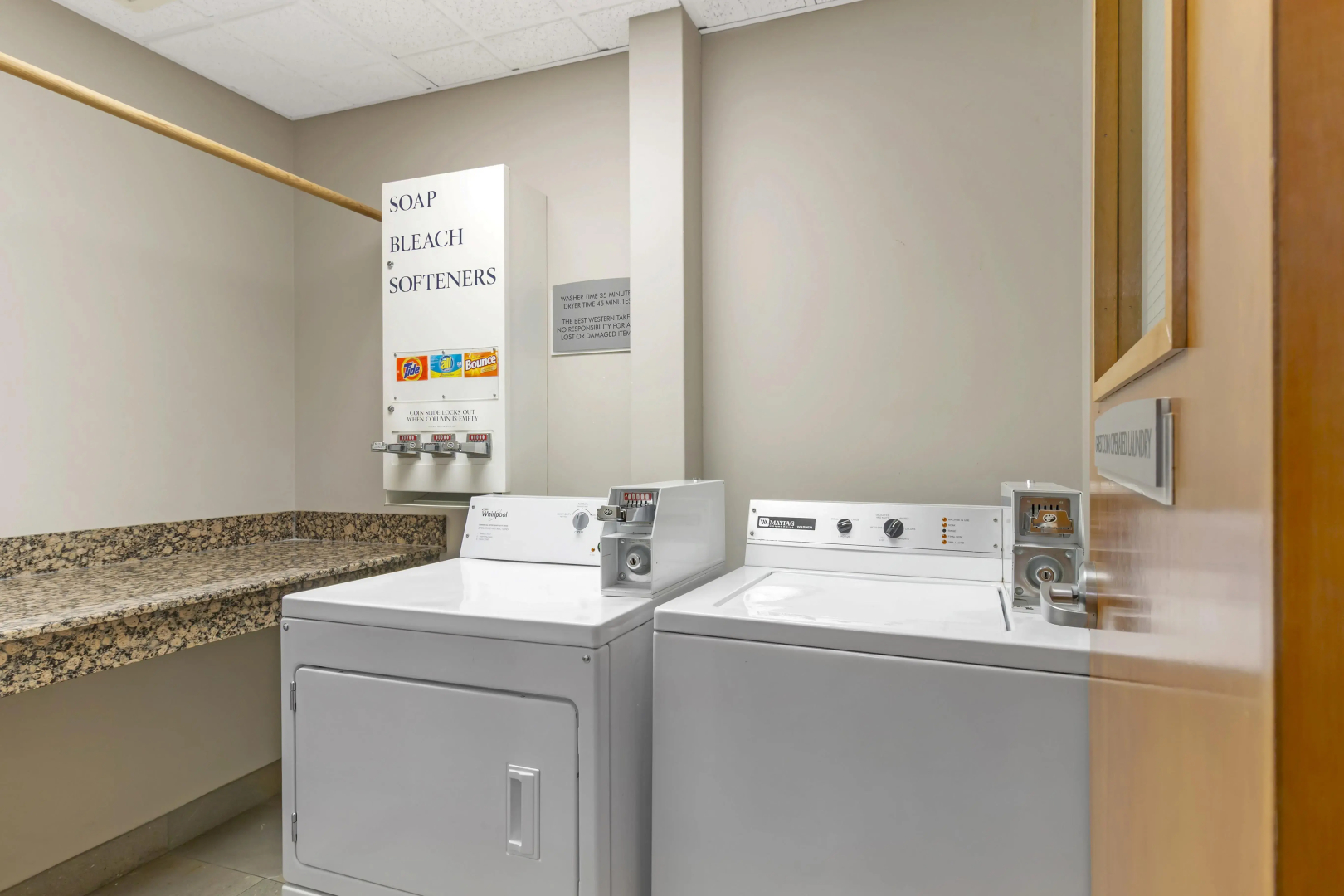 Best Western Plus Pembina Inn & Suites