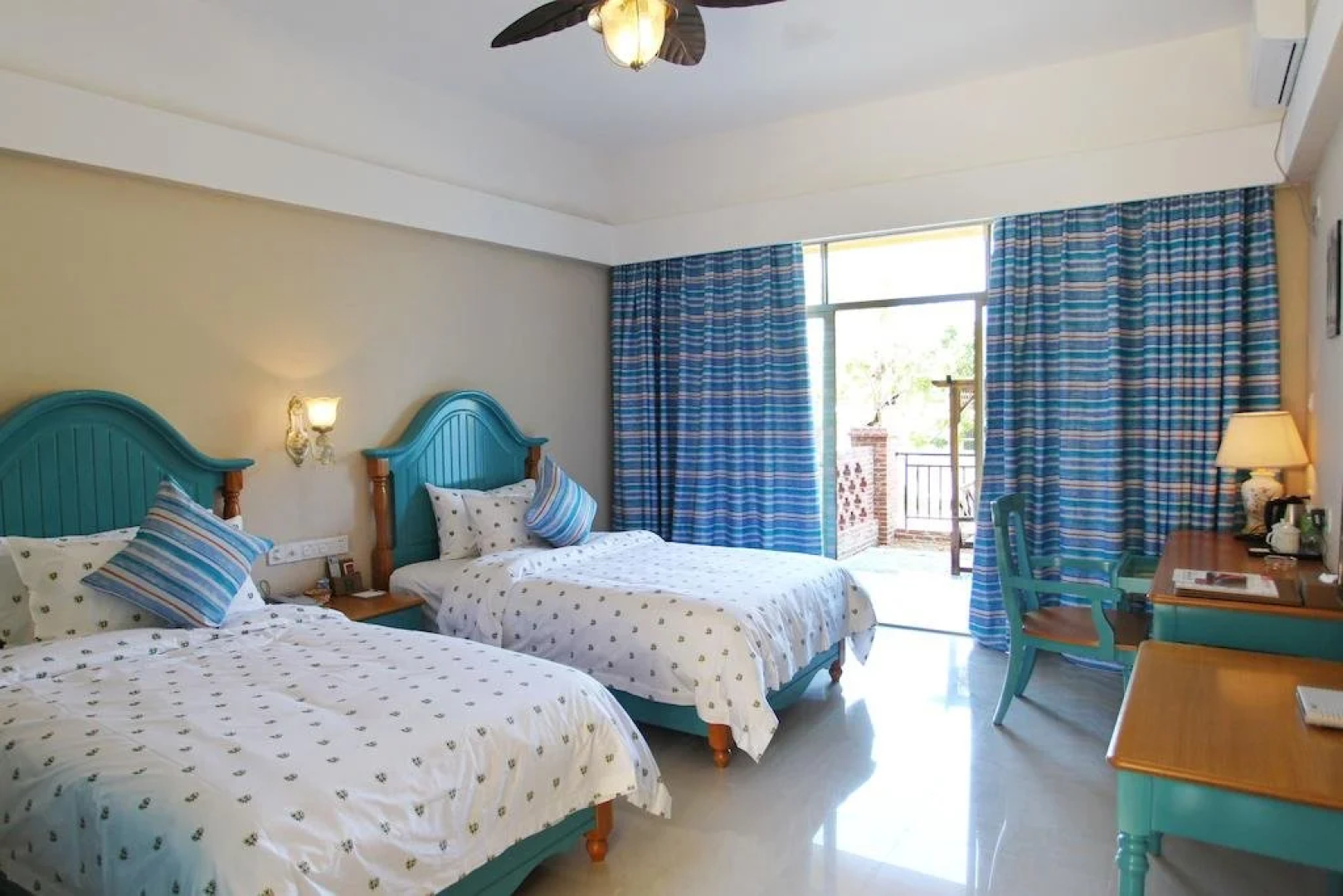 Danzhou Forest Inn