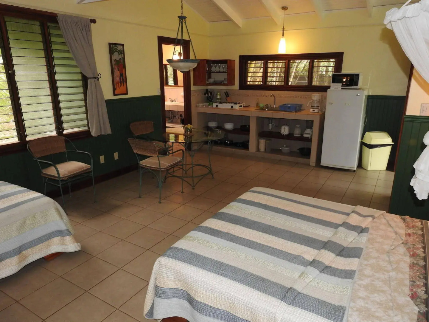 Playa Negra Guesthouse