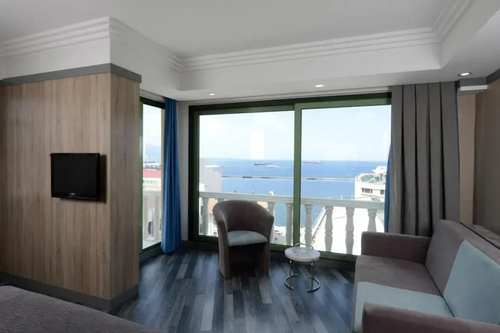 Marla Hotel