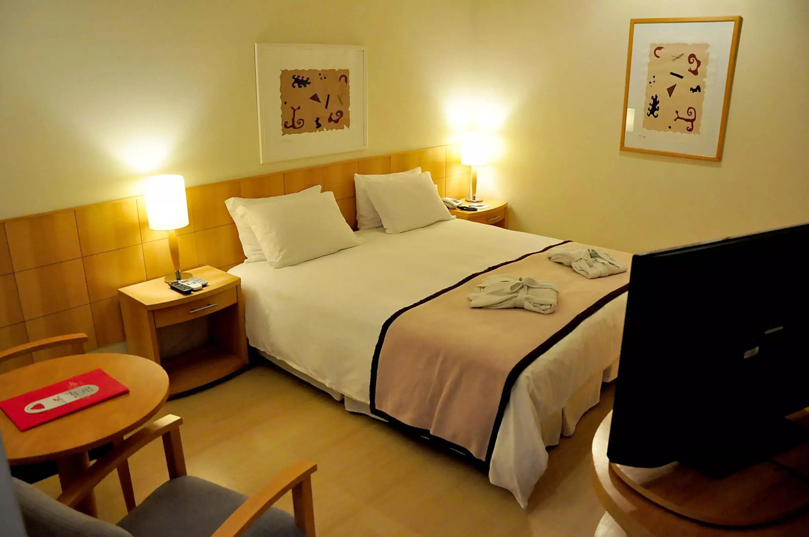 Hotel Village Le Canton