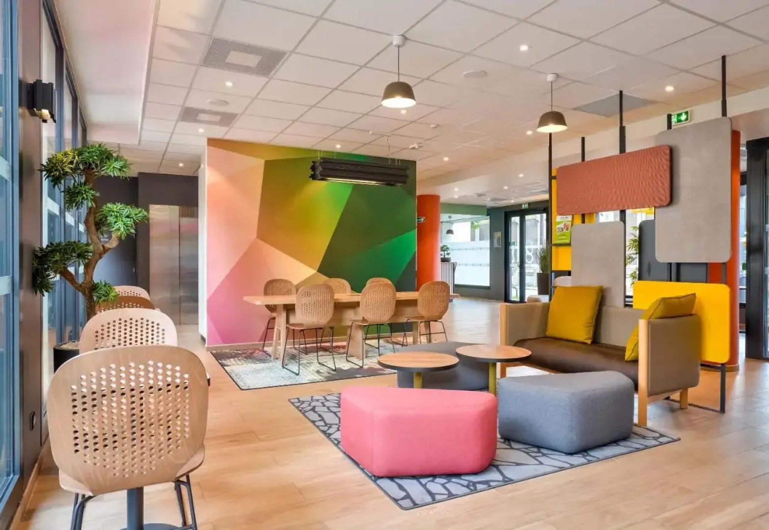 B&B HOTEL Paris Porte d'Orléans