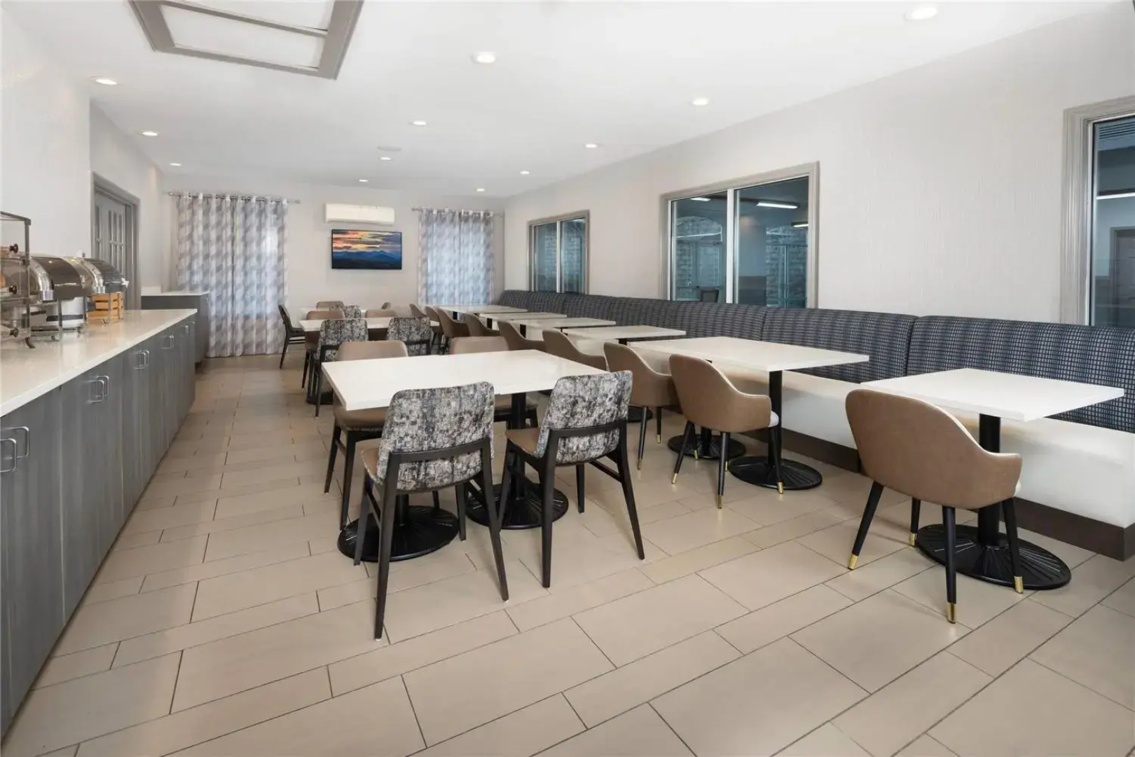 Country Inn & Suites by Radisson Asheville Downtown Tunnel Road