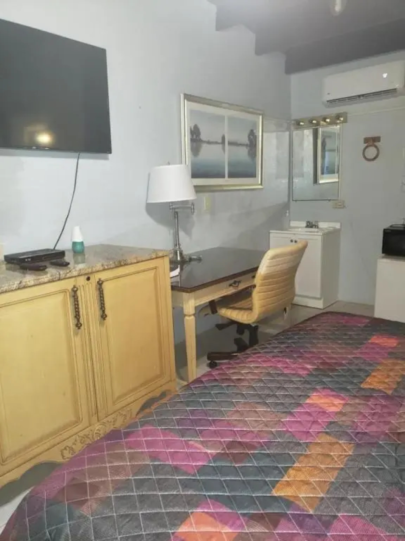 Georges Royal Inn
