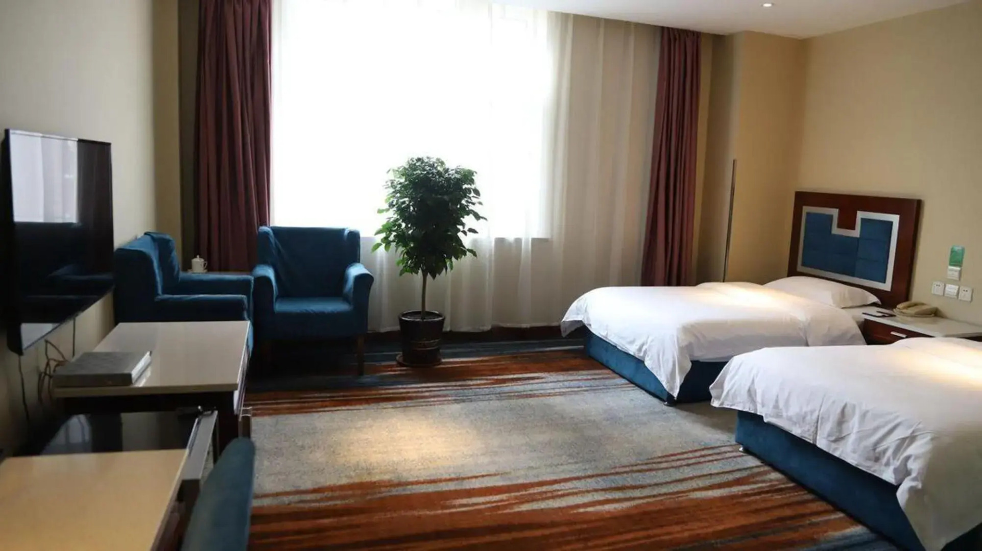 Sheng Shi Zhi Xing Hotel