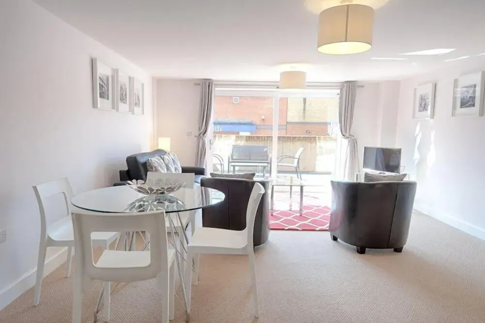 Roomspace Apartments -Bradley Court