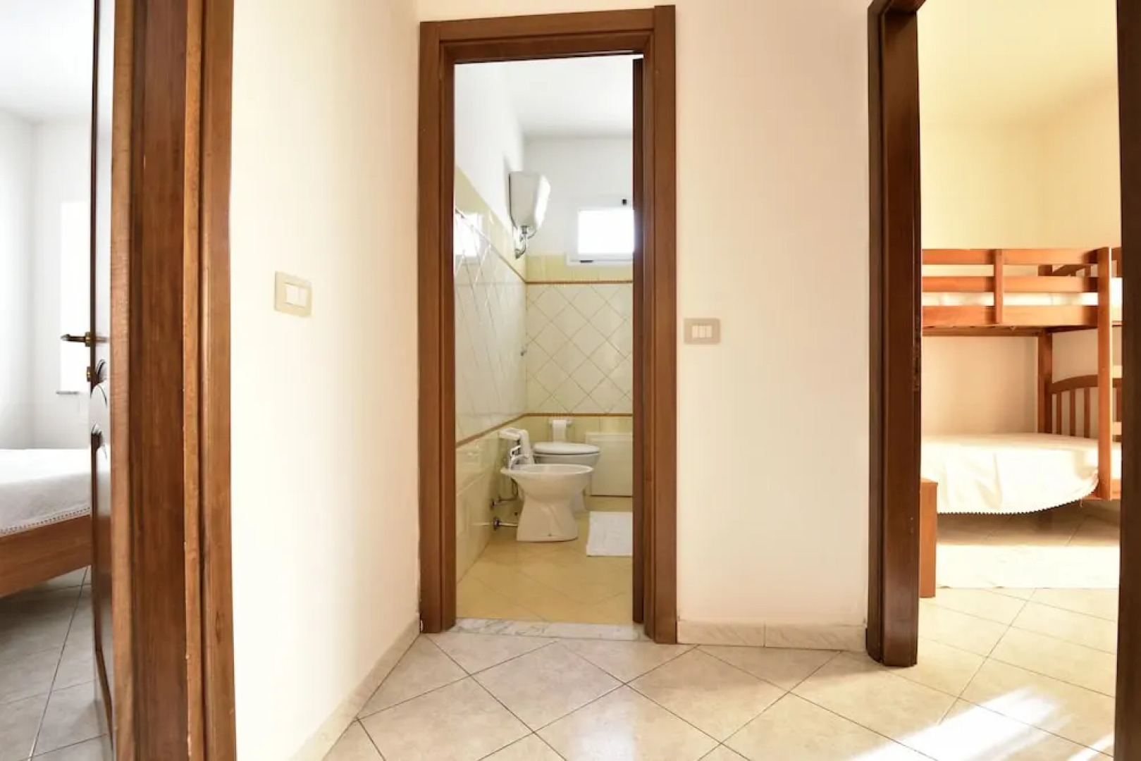 House With Garden and Barbecue 1 km From the Sea, 2 Bedrooms