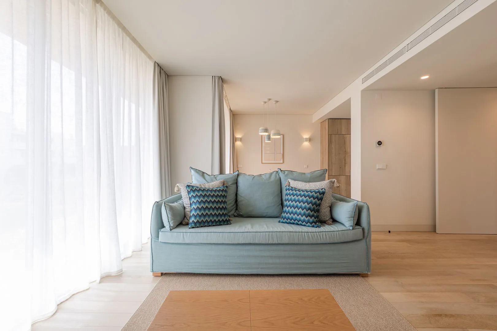 White Shell Beach Villas