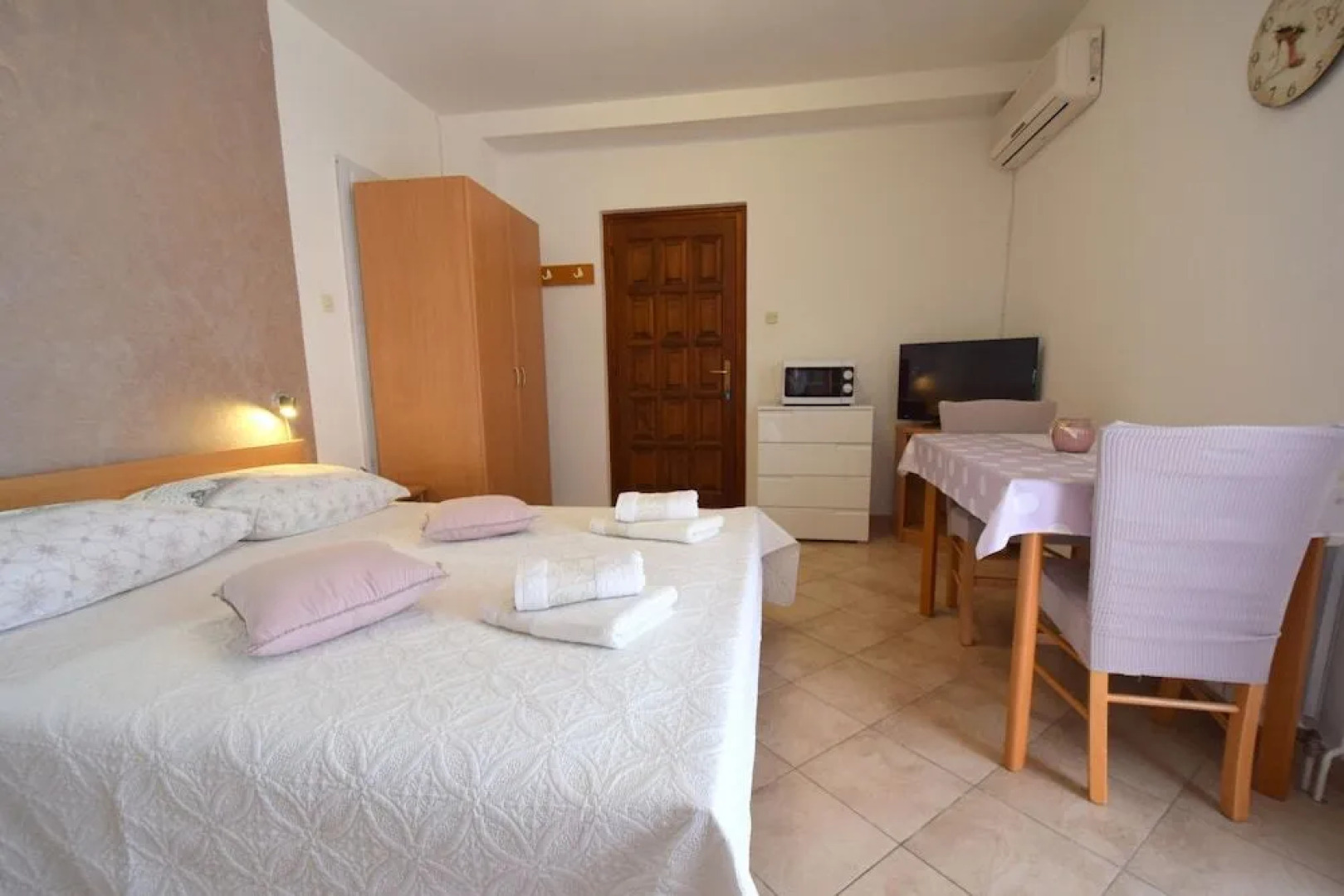 Apartments Prendivoj