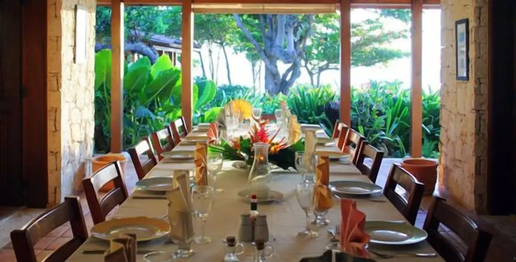 Family Oriented - Private Beach & Horse Stables - Ocean, Pool, & Hot Tub