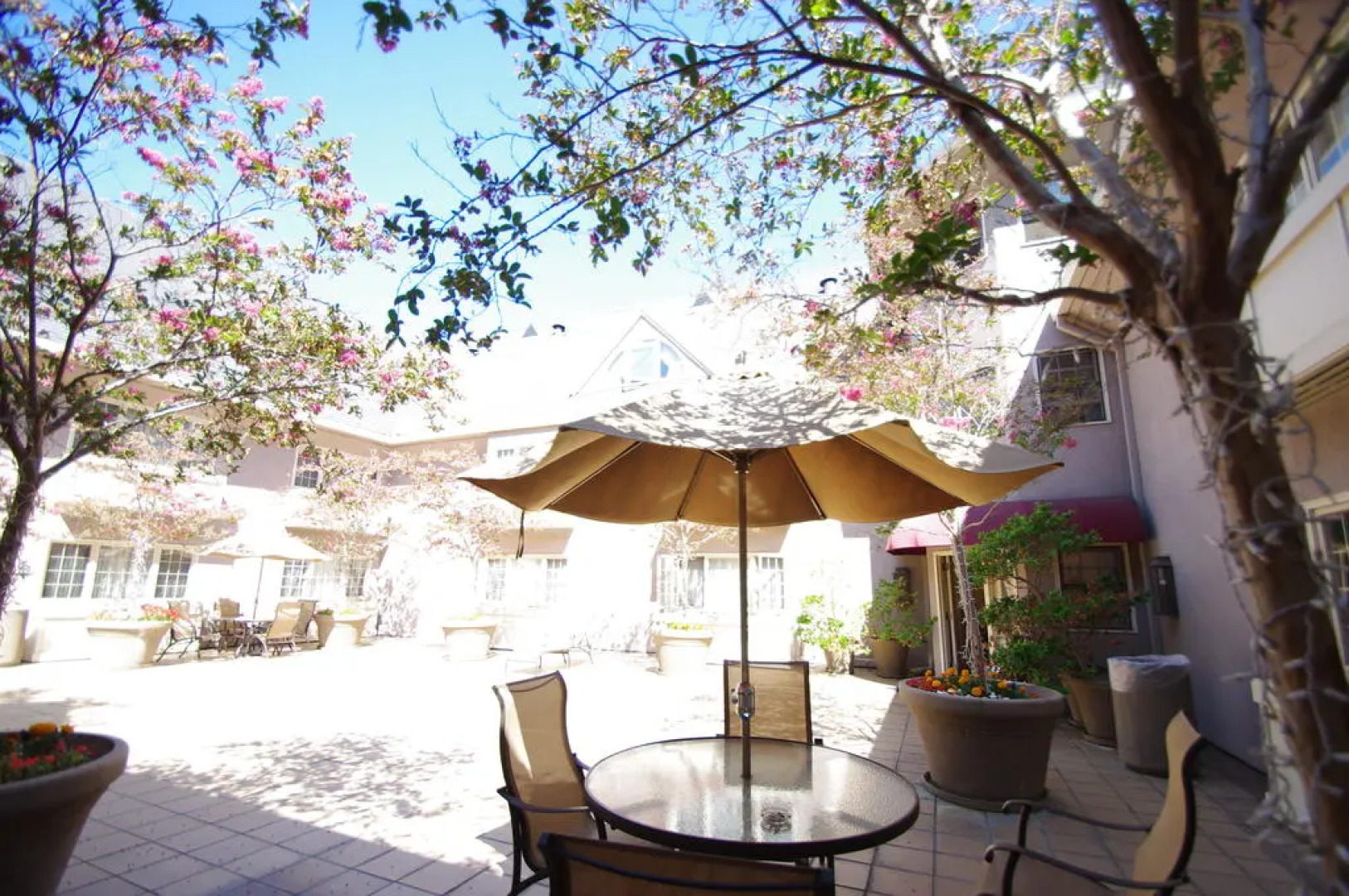 Woodcrest Hotel Cupertino