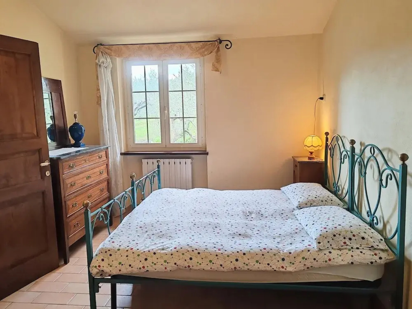 Apartment in Umbria Near Vineyards