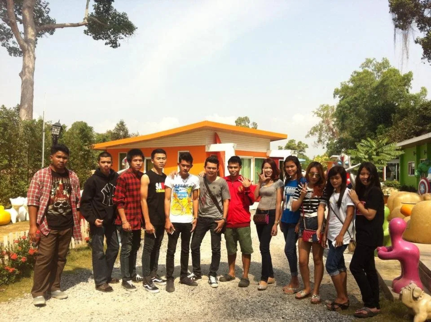 Home Design Resort by Pakin