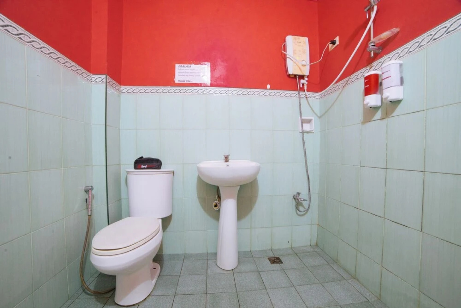 Infinity Garden Resort by RedDoorz