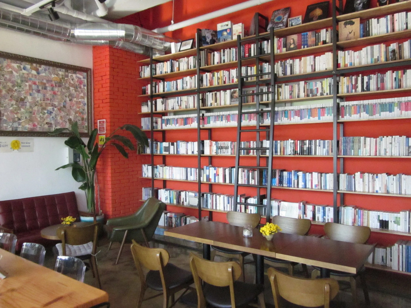 Andong Poong-gyung HOSTEL n LIBRARY