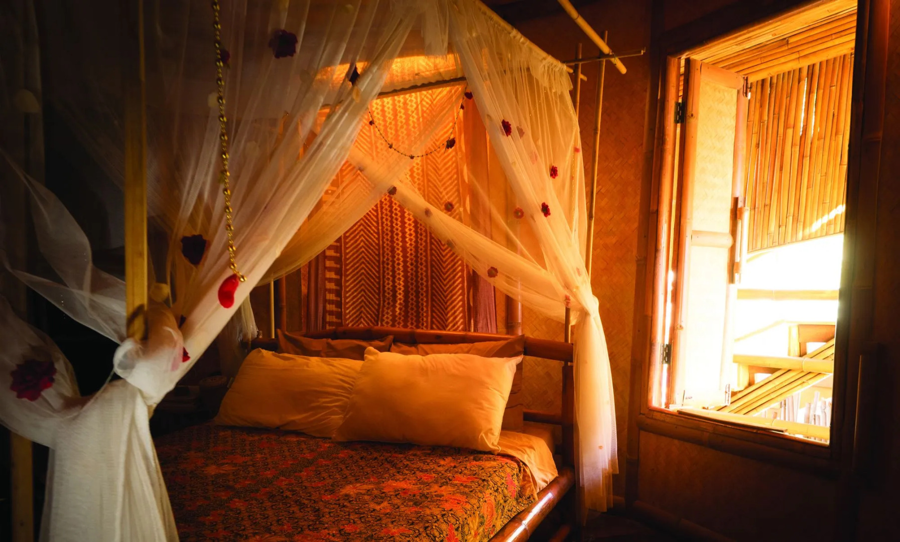 Paree Hut Resort Koh Sichang