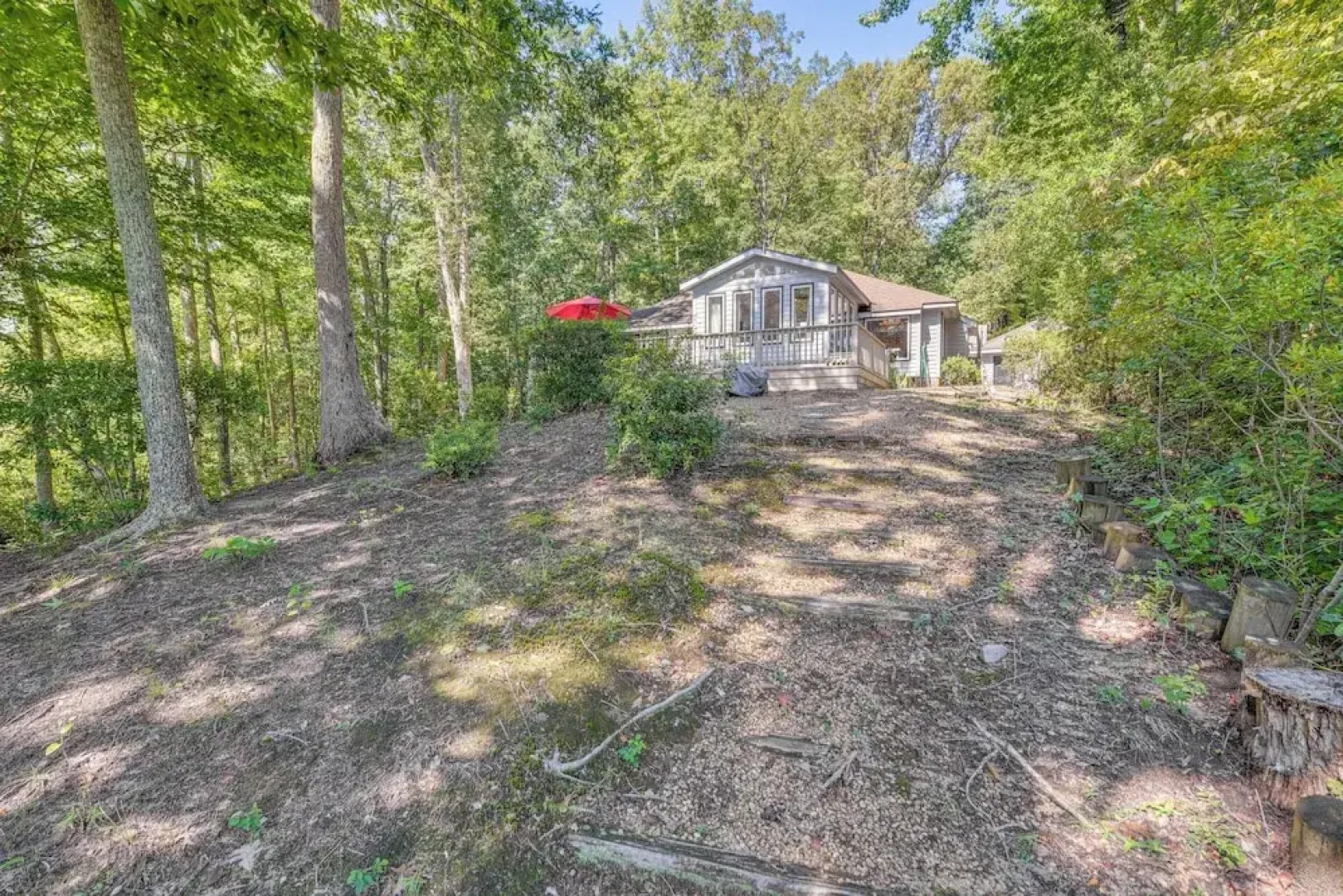 Waterfront Urbanna Home w/ Private Dock & Pool