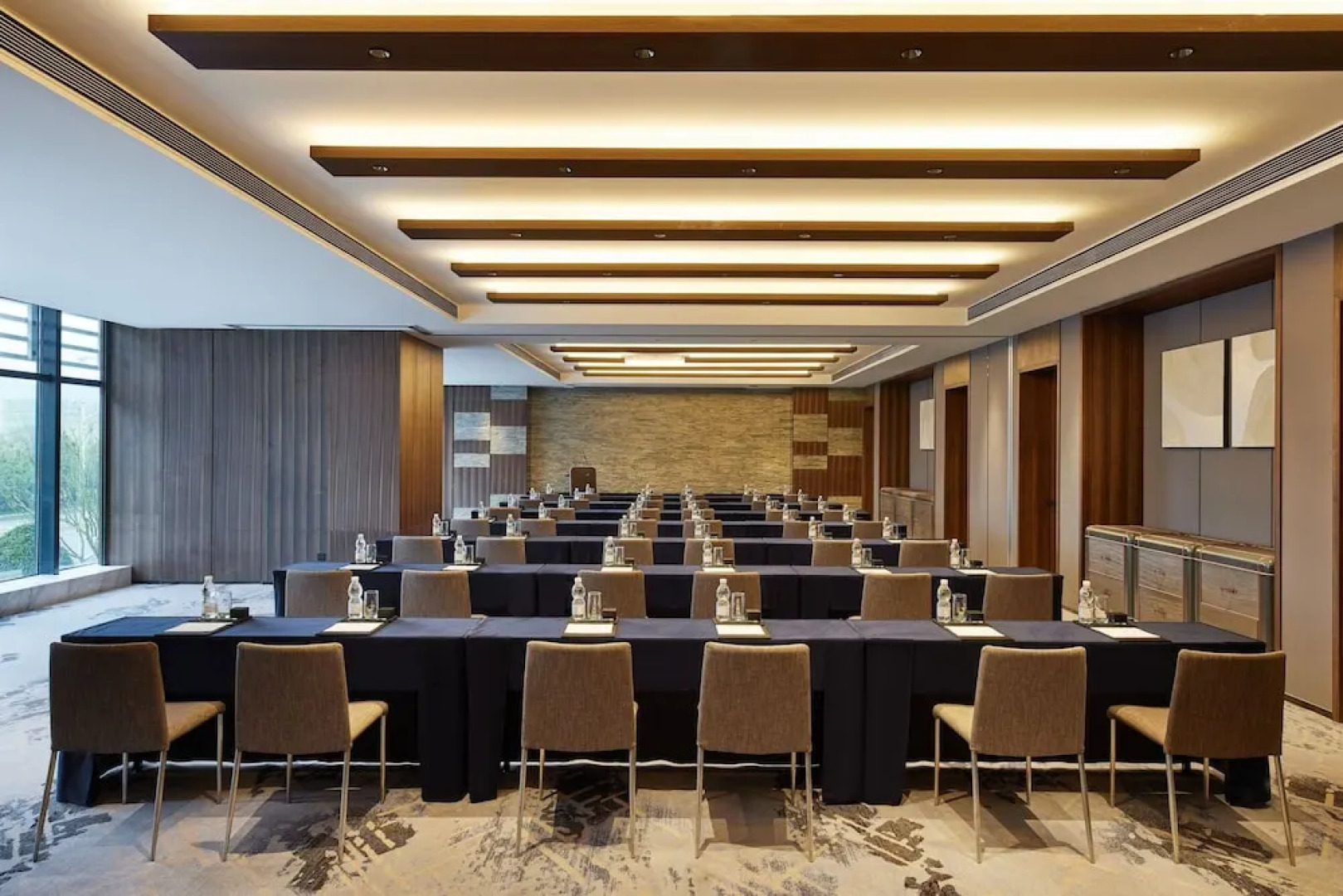 Sheraton Yiyang Four Points Hotel