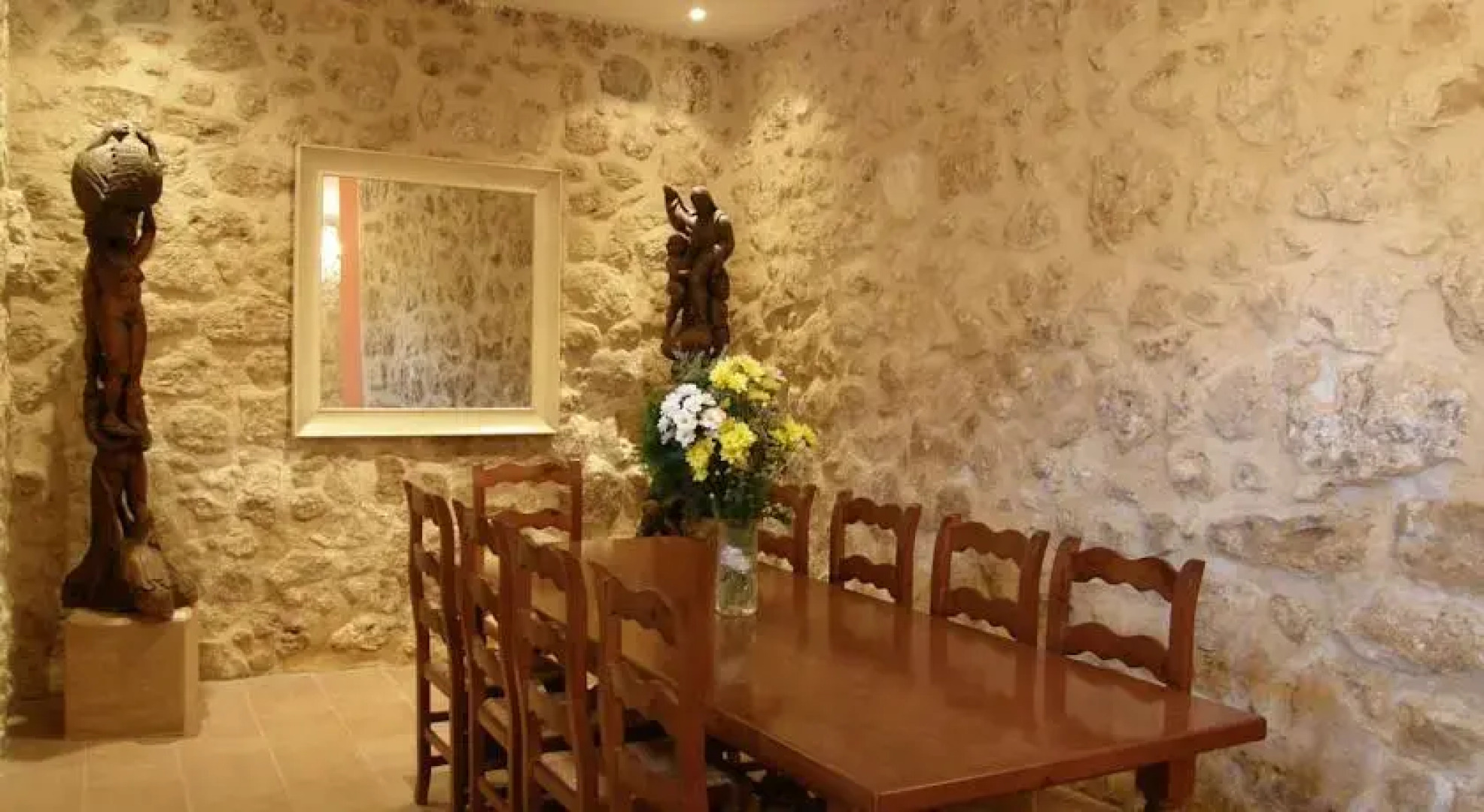 Palacio de los Serrano