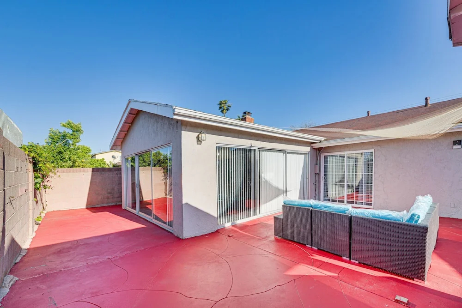 South Central Los Angeles Home w/ Patio