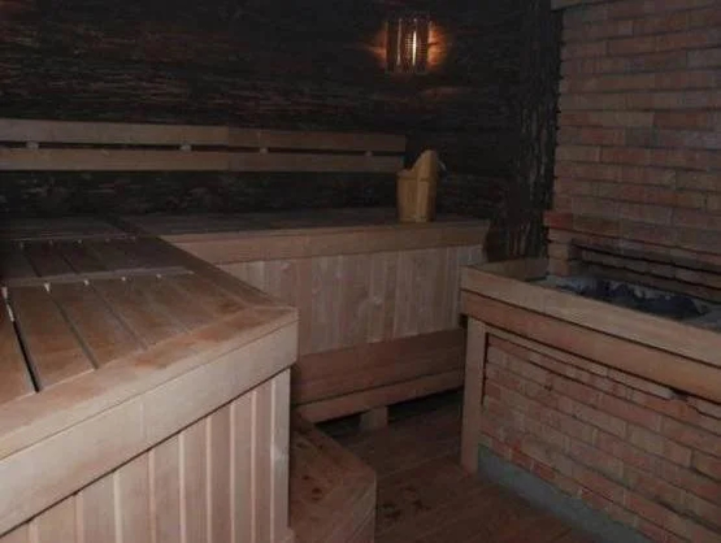 Гостиница Статус