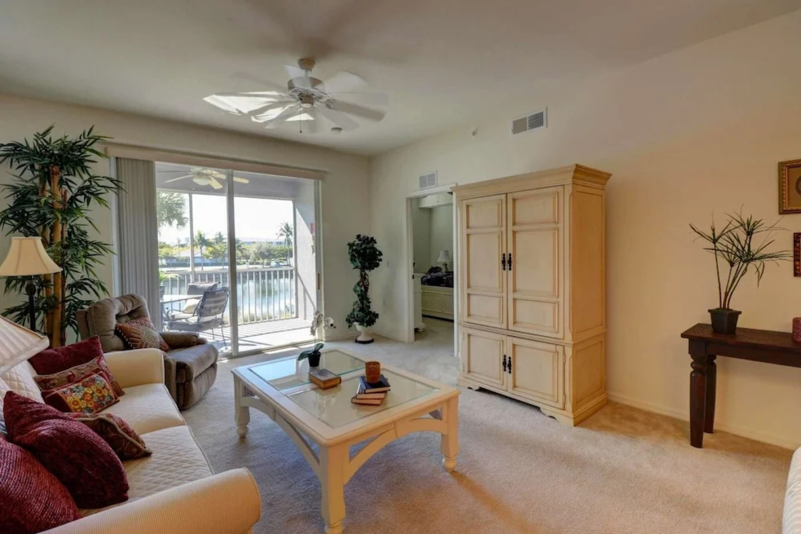 16655 Lake Circle Dr #825