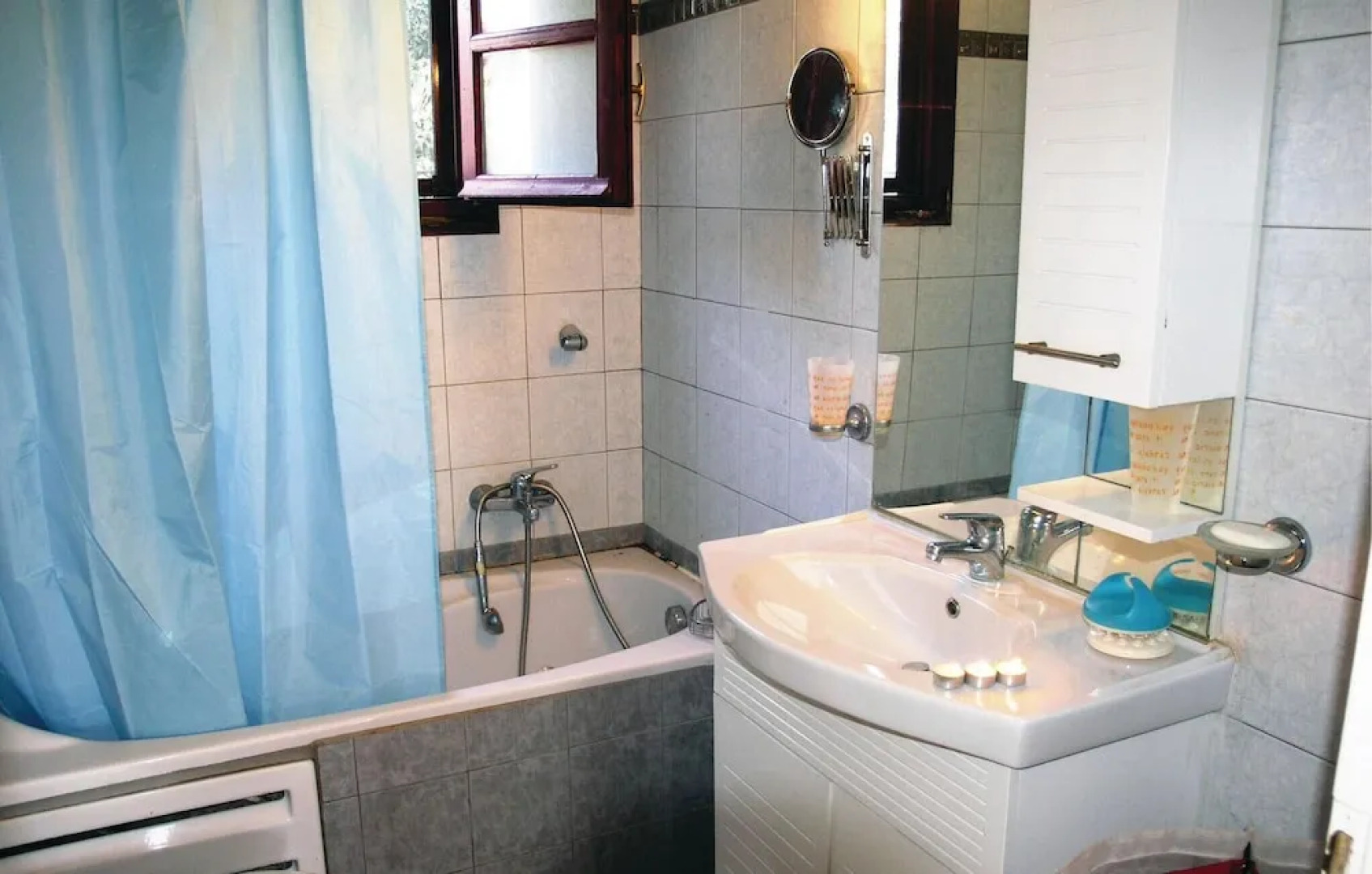 Beautiful Home in Eretria Evia With 2 Bedrooms, Wifi and Outdoor Swimming Pool