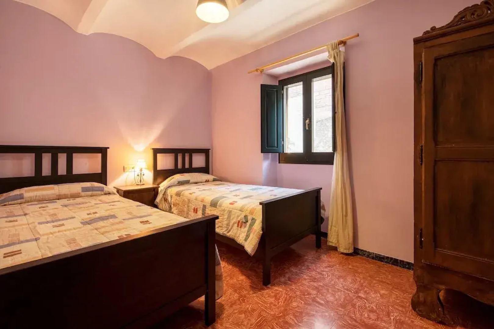 Can Cirera, Rural House In Girona