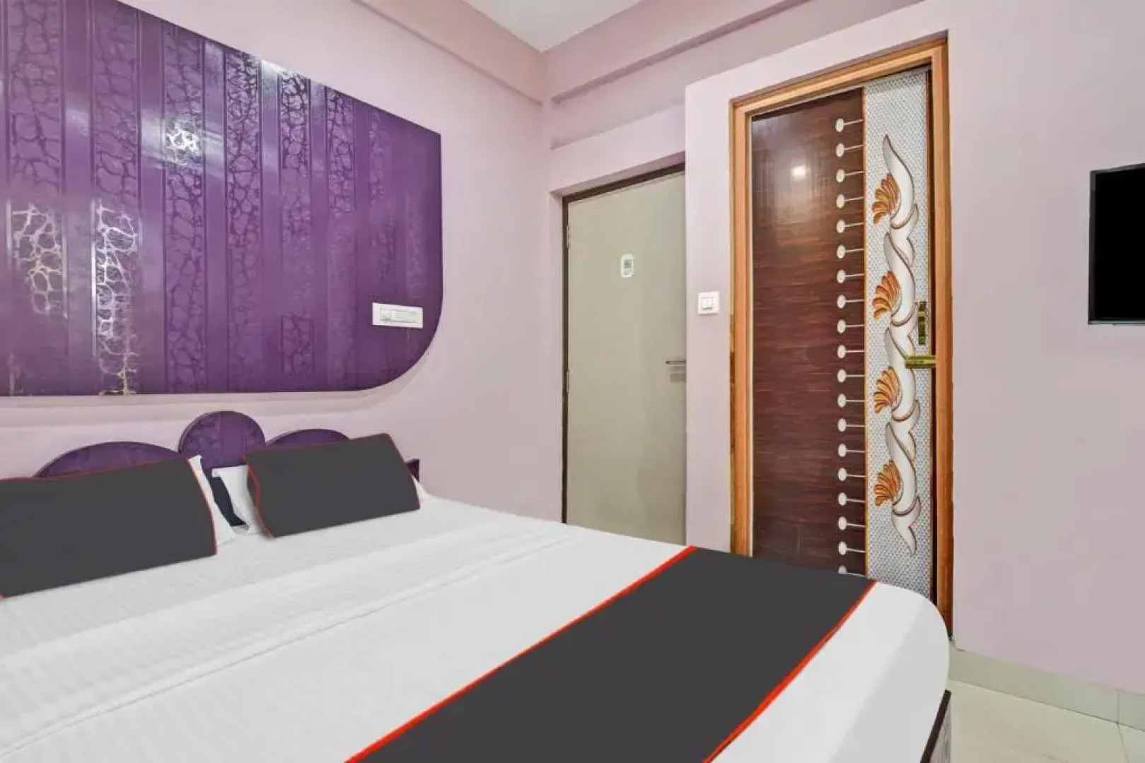 FabExpress Laxmi Empire, Siolim