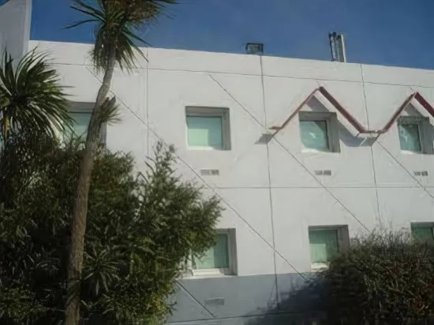 Lemon Hotel - Longperrier Roissy