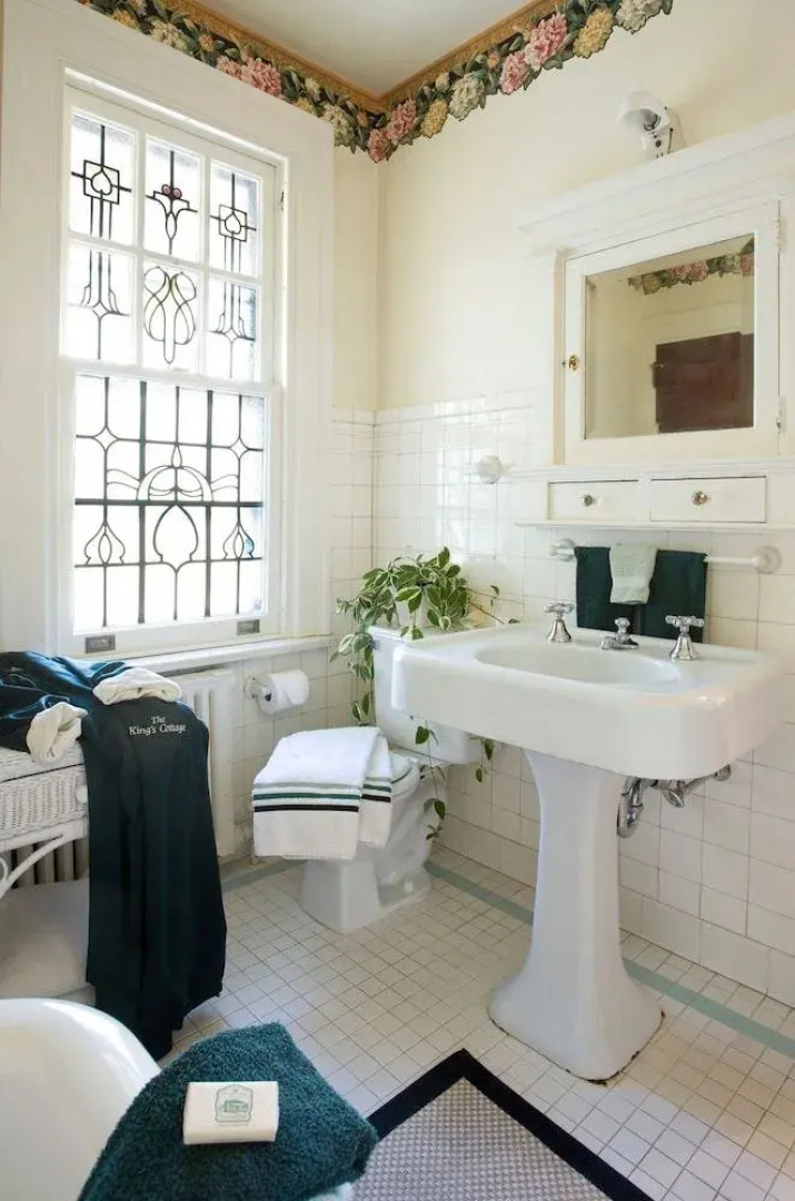 King's Cottage Bed & Breakfast