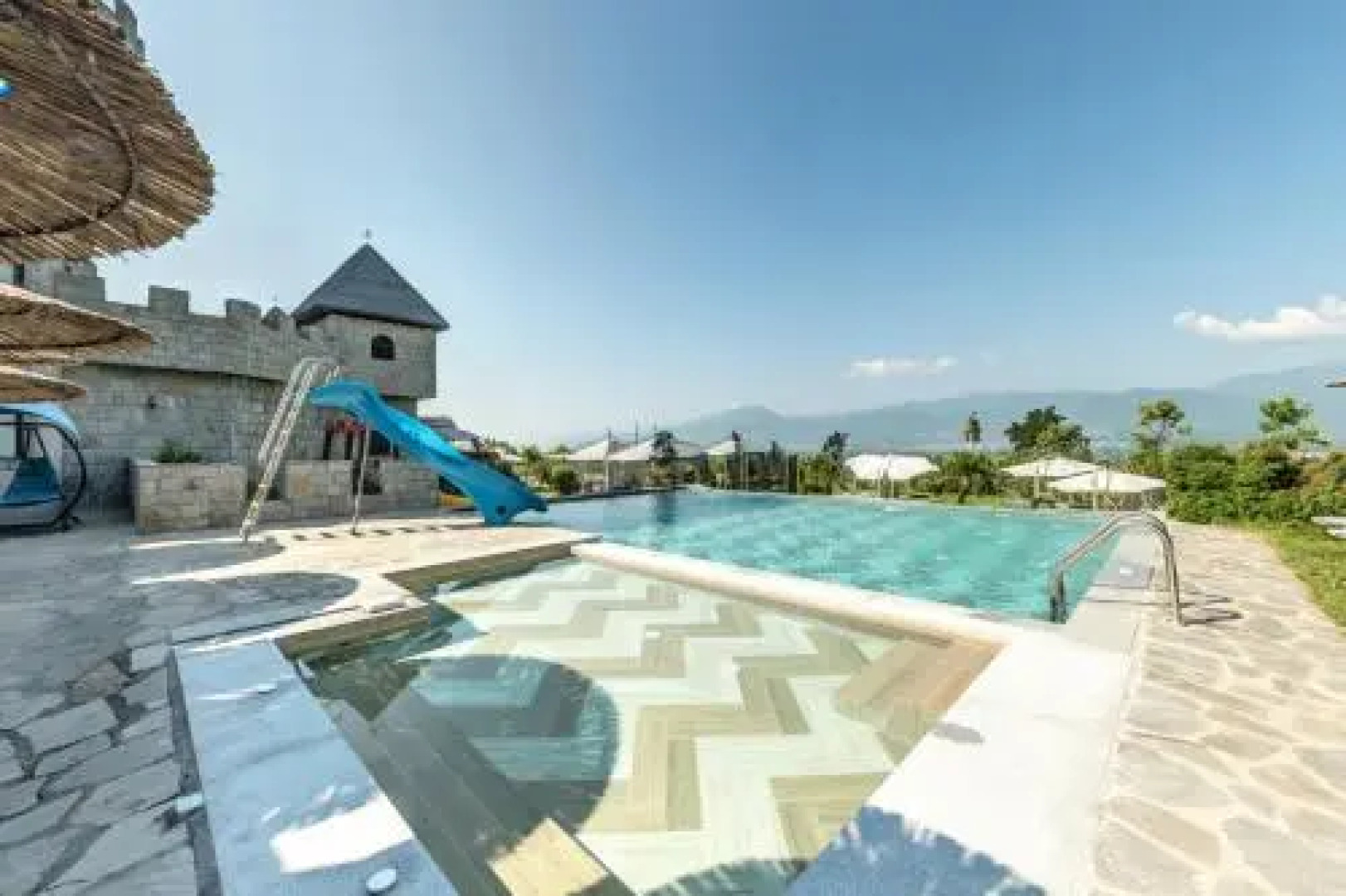 Royal Valentina Castle