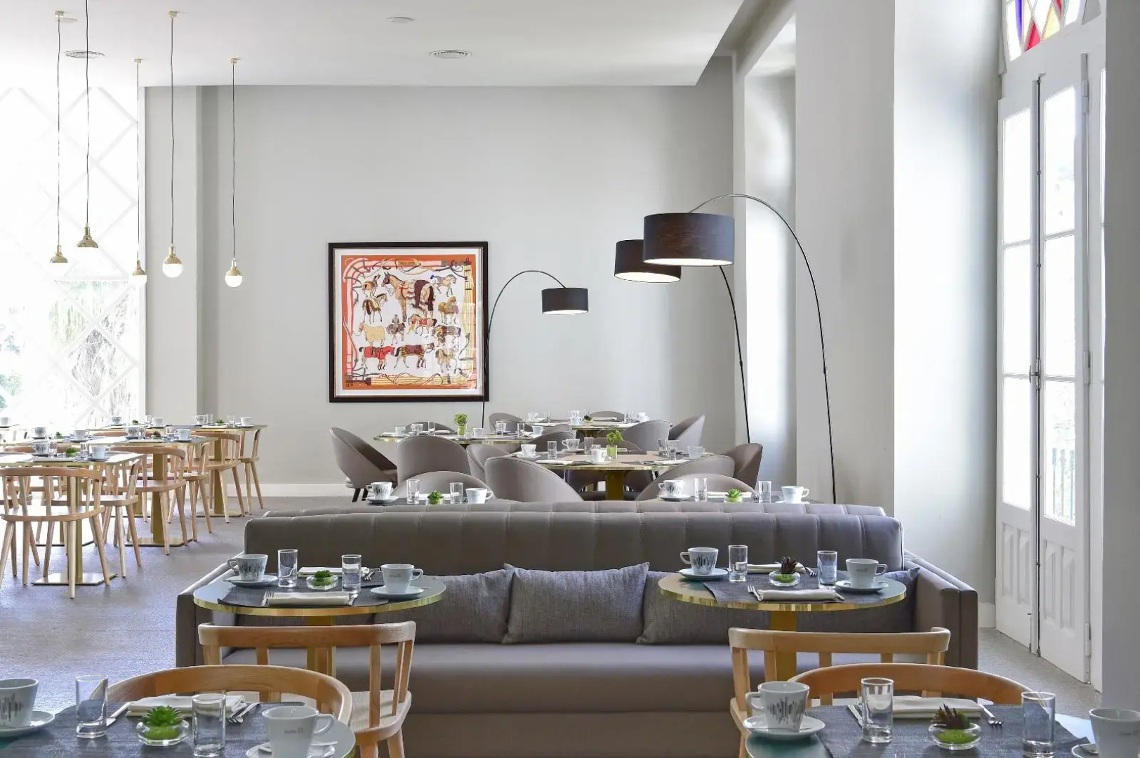 Central Suites & Apartments