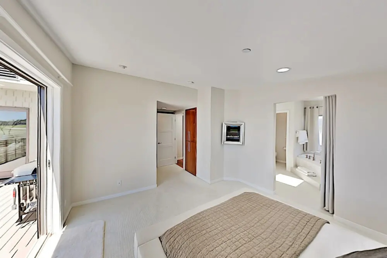 2157hdm8 4 Bedroom Home