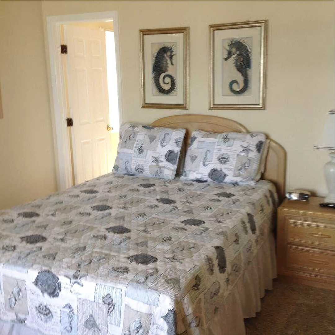 Sea, Sun N' Sand - 4 Br home by RedAwning