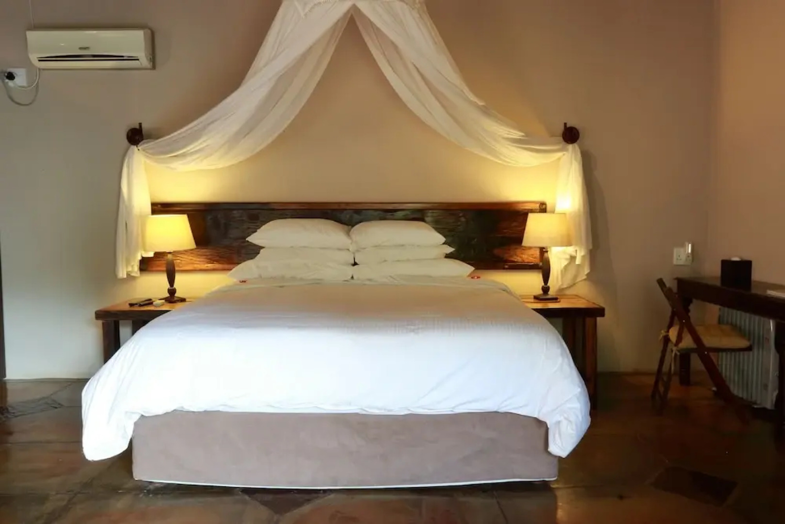 Woodlands Game Lodge