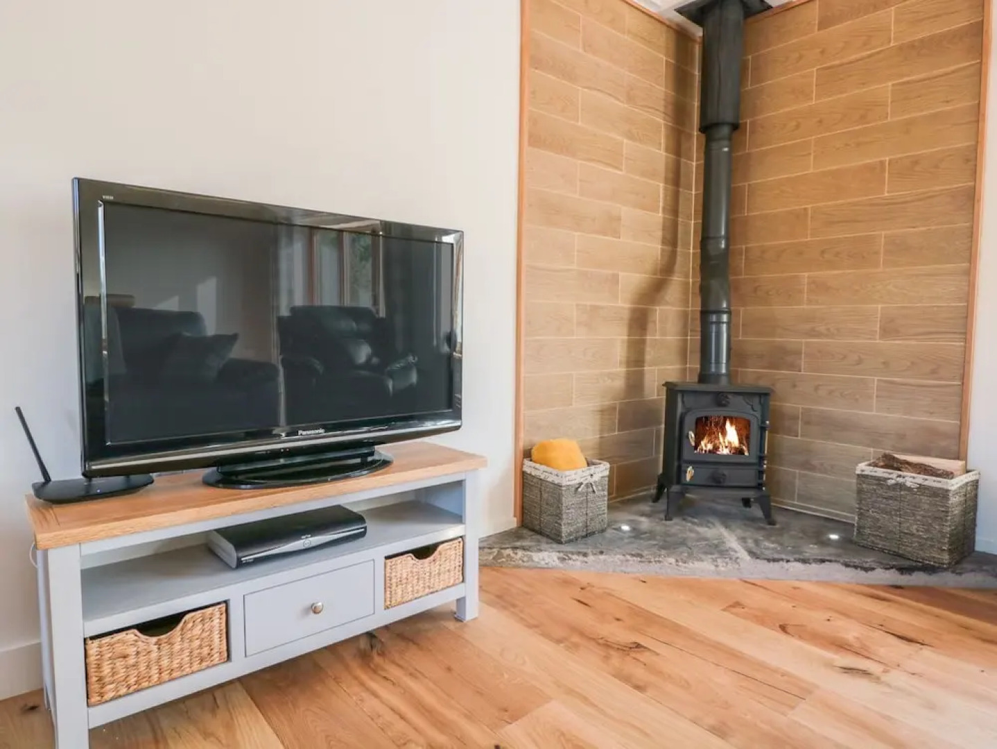 Lundy Lodge - Begwyns View