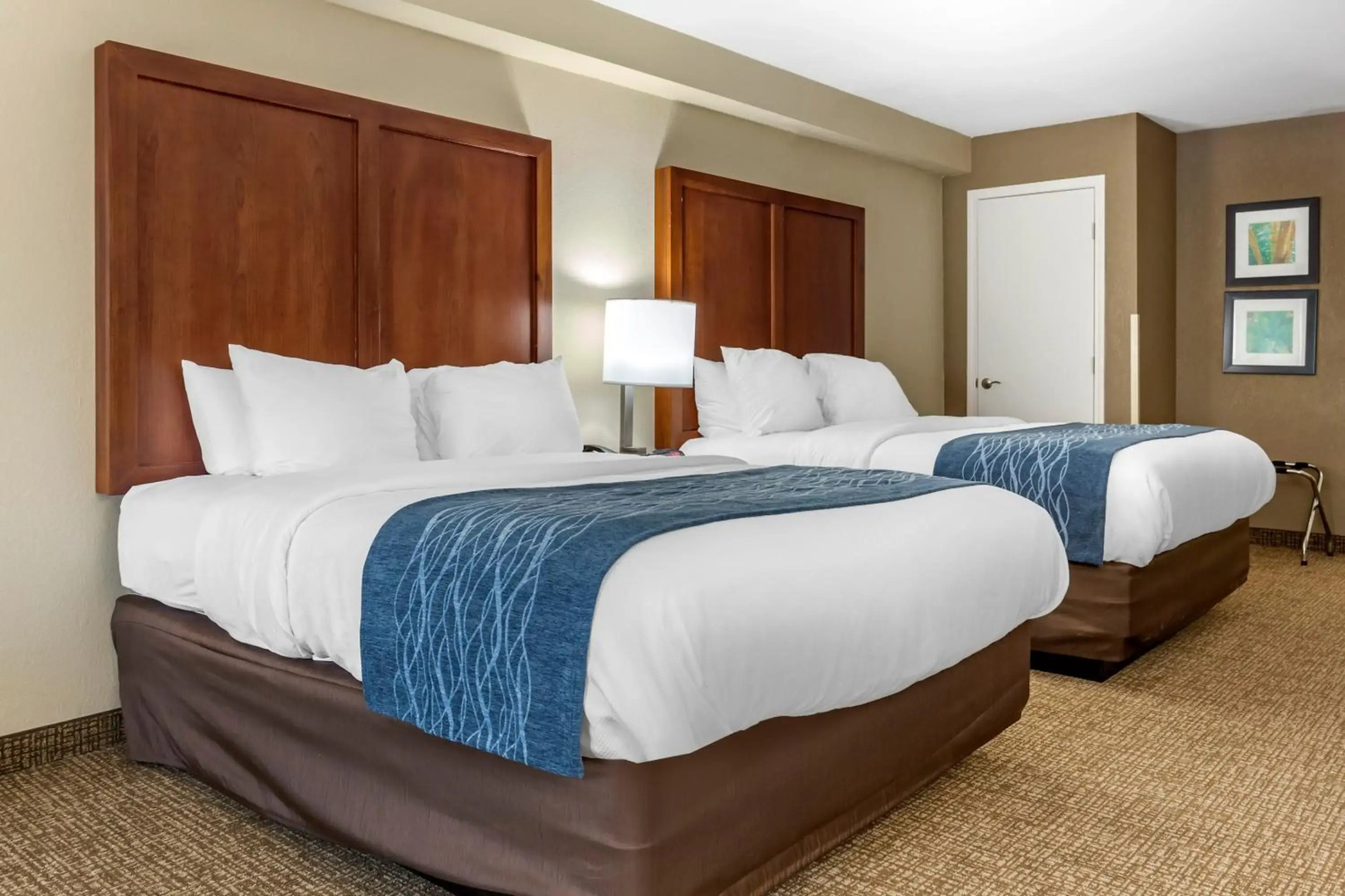 Comfort Inn & Suites Spring Lake - Fayetteville near Fort Bragg