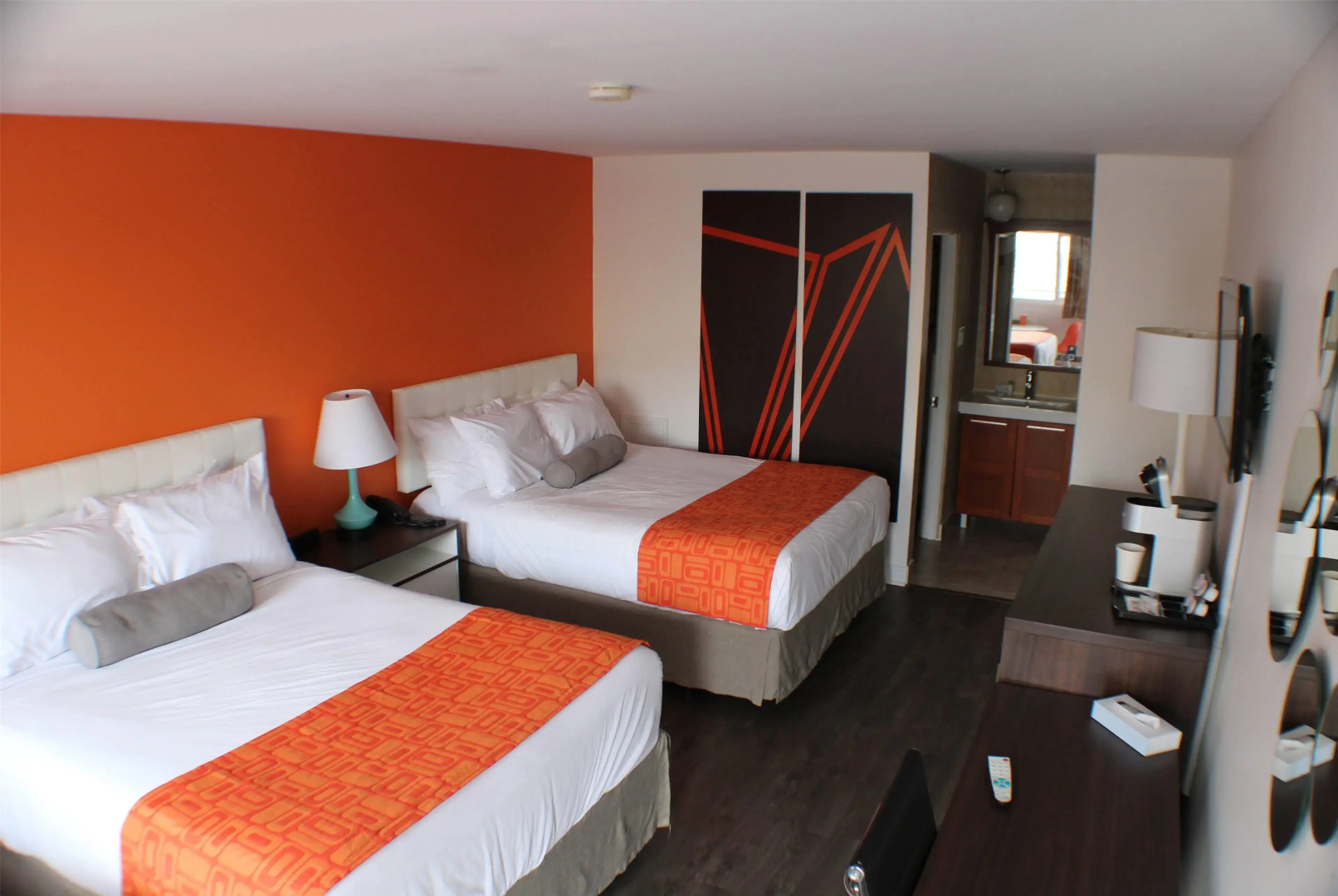 Howard Johnson by Wyndham Kingston