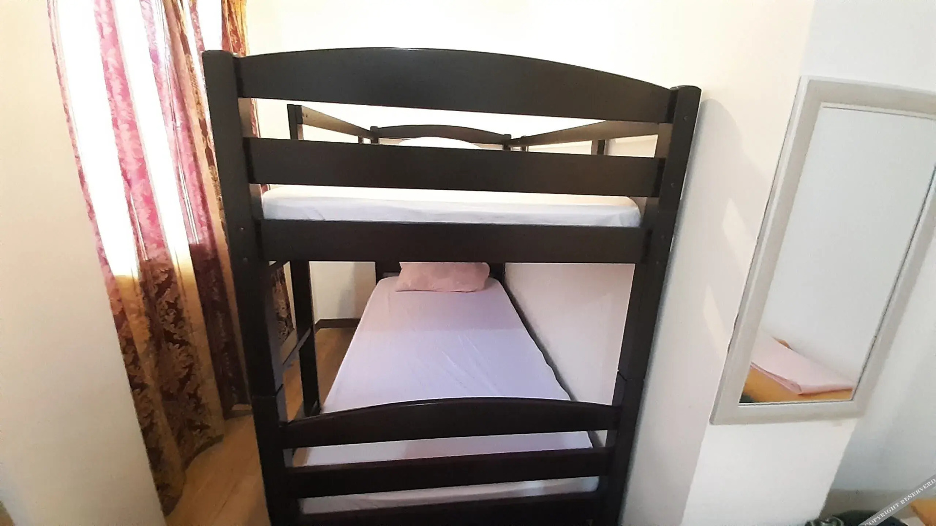 Vines Ape Nap Hostel by OYO Rooms