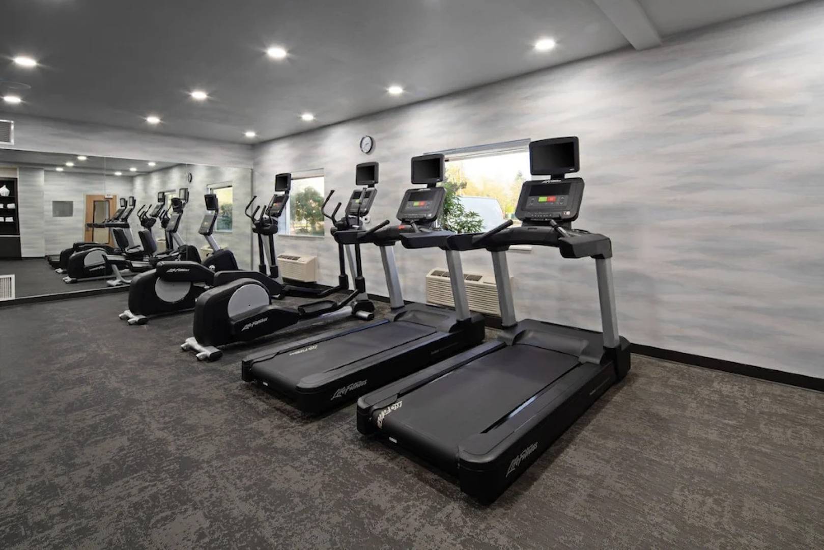 Fairfield by Marriott Inn & Suites Seattle Sea-Tac Airport