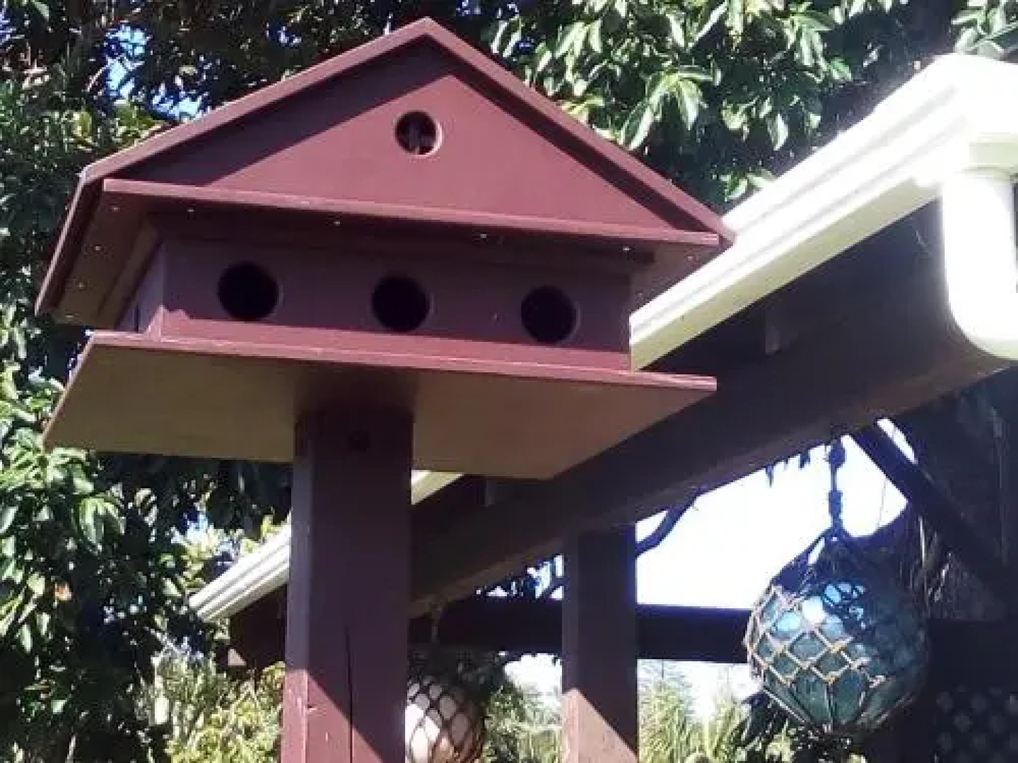 Fletcher Christian Holiday Apartments