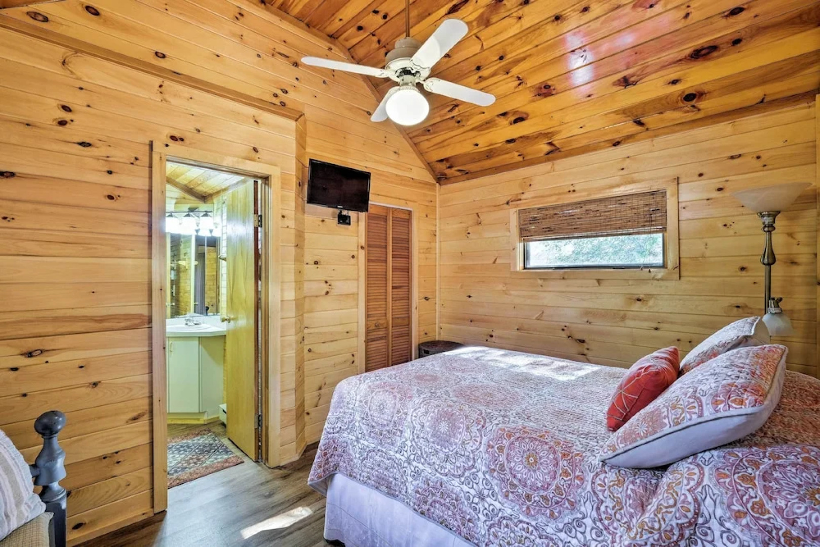 Bolton Landing Cottage w/ Deck, Walk to Beach!