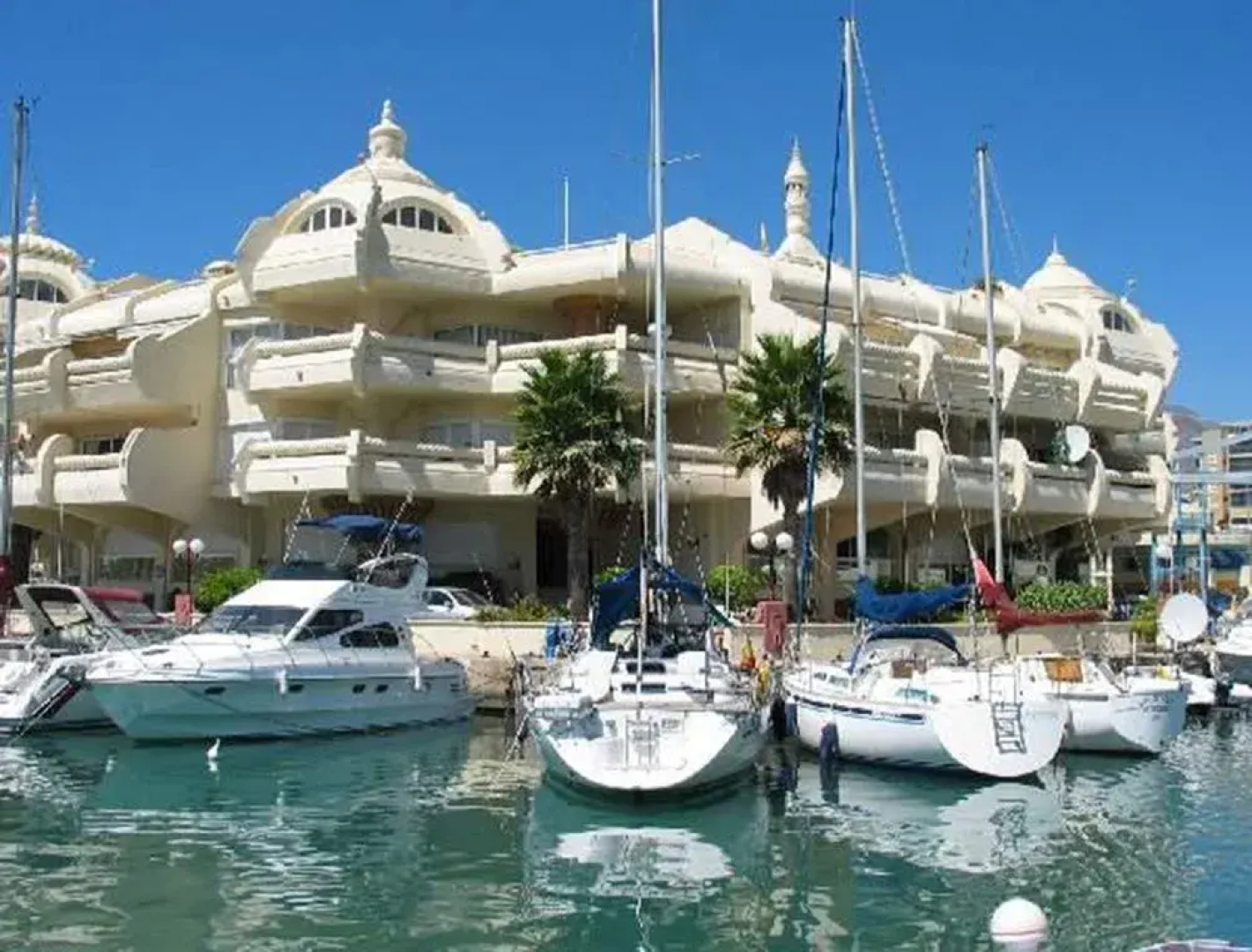 Waterfront Puerto Apartment