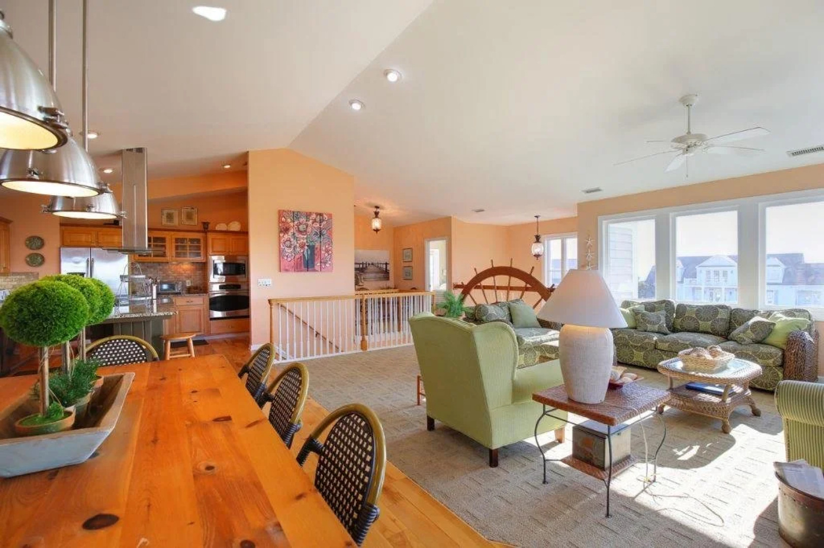 Stone's Throw - 5 Br Home