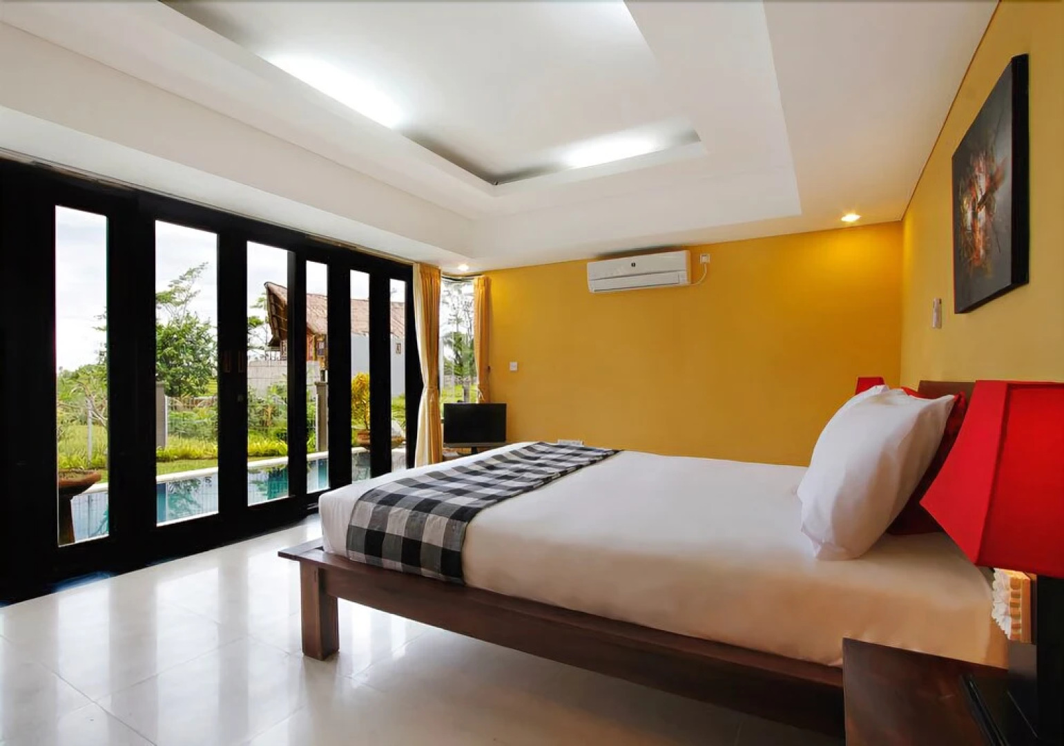 Pande Villas Spa & Restaurant