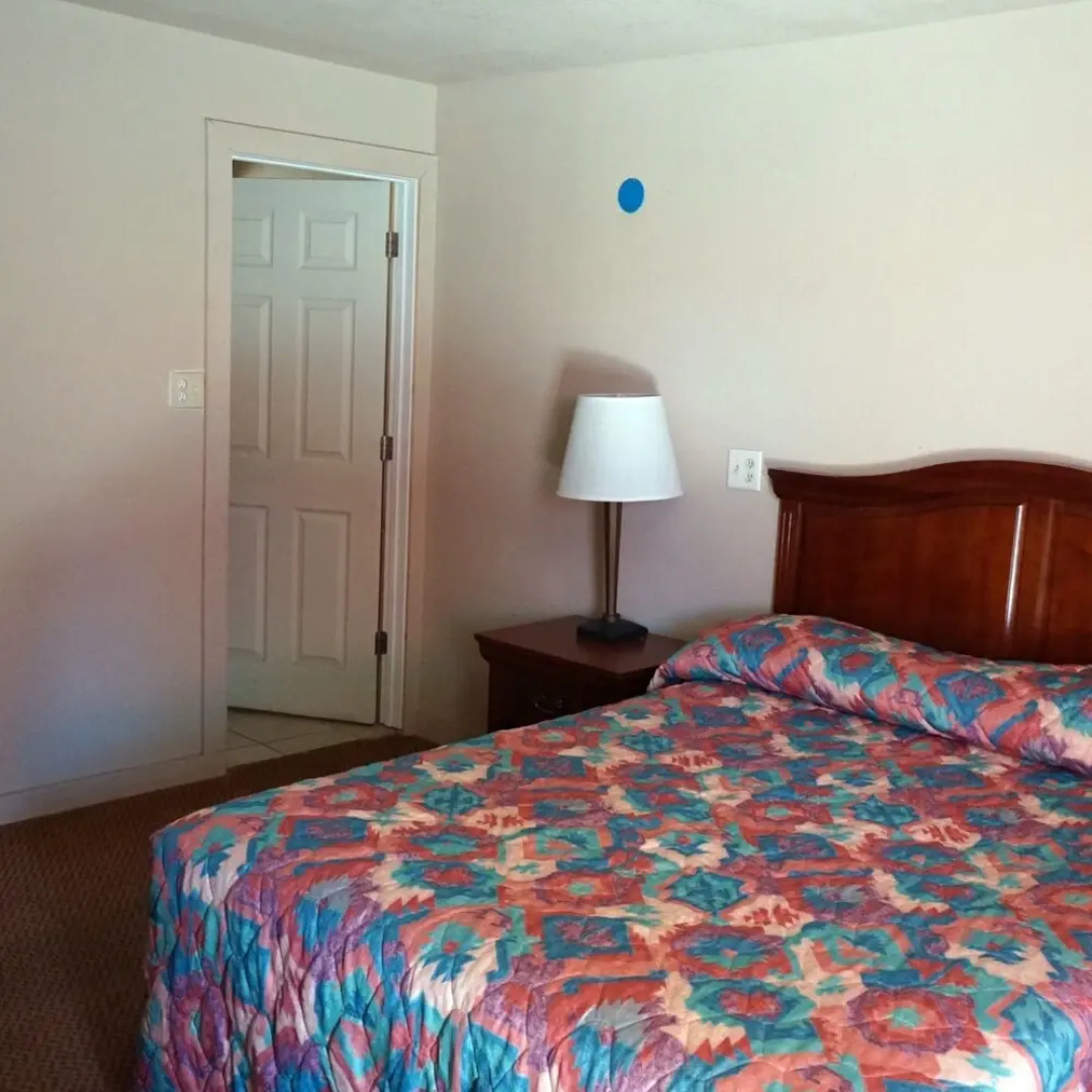 White Mountain Motel